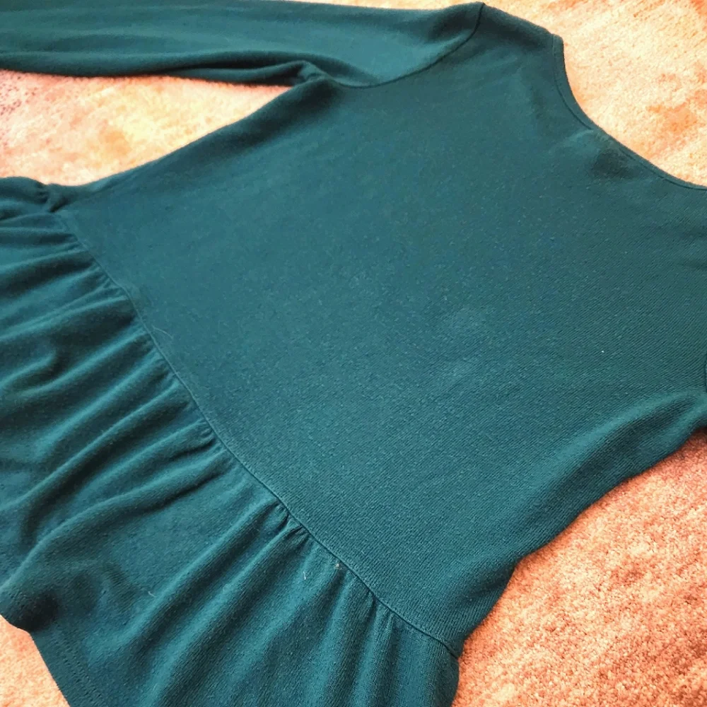 OshKosh Bgosh Long Sleeve Knit Peplum Top
